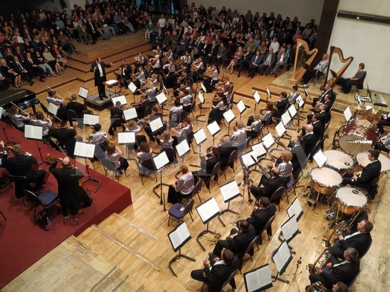 Kонцерт со хорот на Косовска Филхармонија