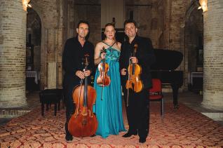Koncert “Trio Harkore – Kosova”, Sihana Badivuku Hoxha, violinë, Blerim Grubi, violë dhe Aristidh Prosi, violonçelo